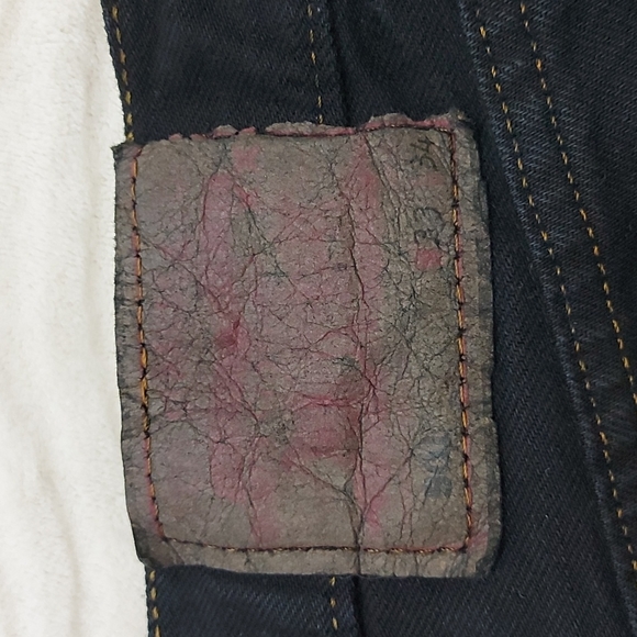 Levis 501 Black Button Fly Distressed Cut Offs - Picture 10 of 16